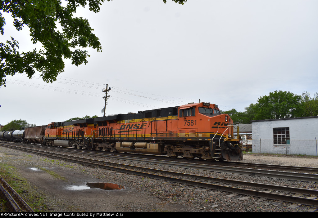 BNSF 6920 7581